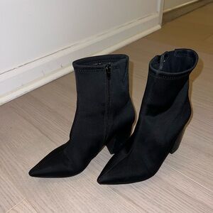 Jeffrey Cambell Siren Black Zipper Boots